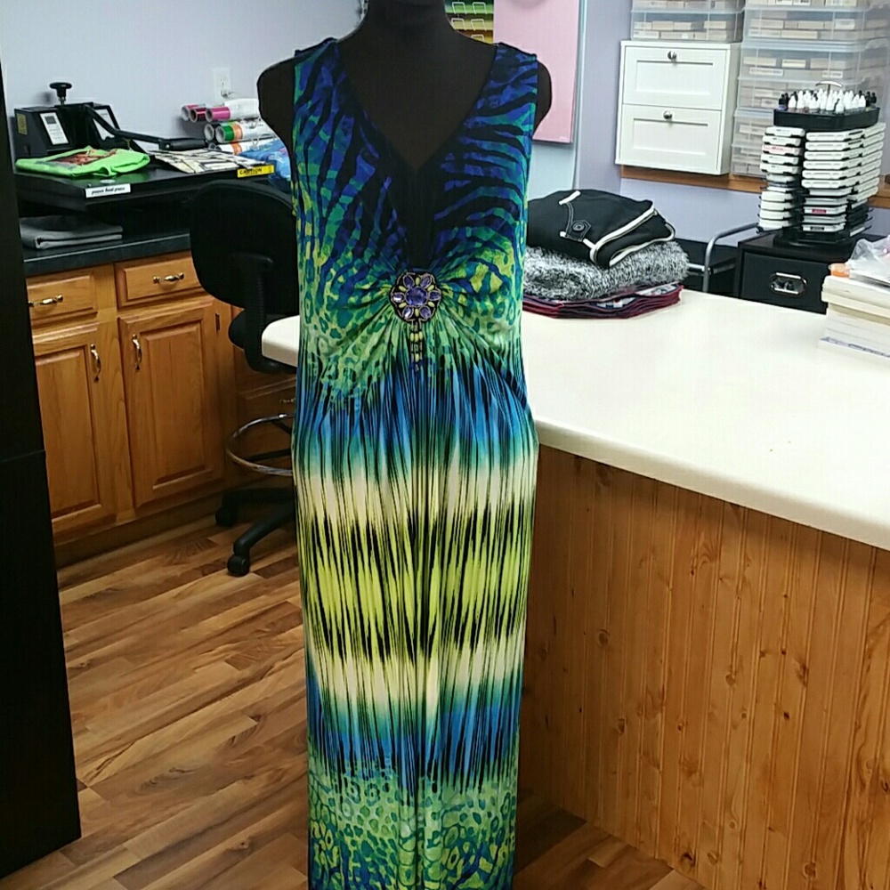 Dress by Catherines